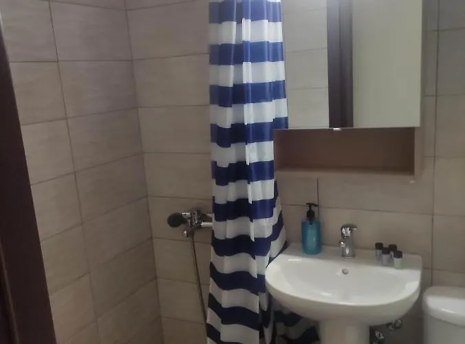 G M 3 Kentpo In The Heart Of The Apartment Larissa