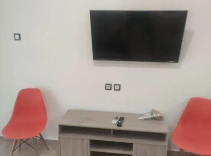 G M 3 Kentpo In The Heart Of The Apartment *